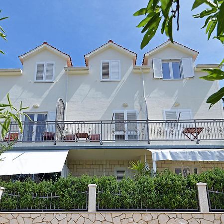 Apartments Micic Хвар Экстерьер фото